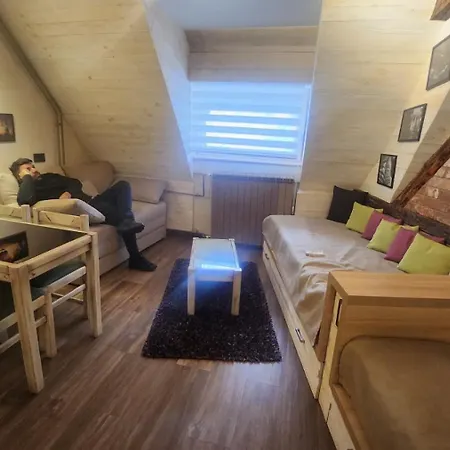 Konaci”rile-men” Kopaonik