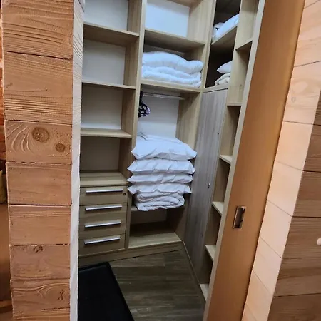 Apartment Konaci”rile-men” *